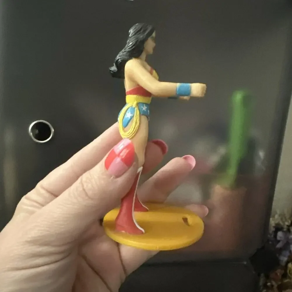 Vintage Wonder Woman Toy Figure DC Comics 1988 Figurine B 4